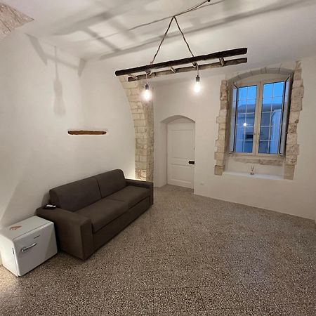 Отель Borgo Sant Angelo Конверсано Экстерьер фото