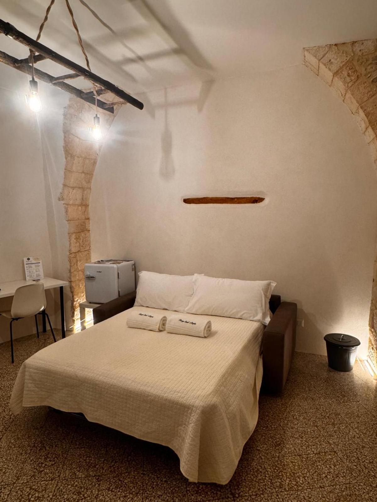 Отель Borgo Sant Angelo Конверсано Экстерьер фото